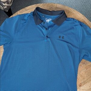 Under Armour loose heat gear men’s polo shirt